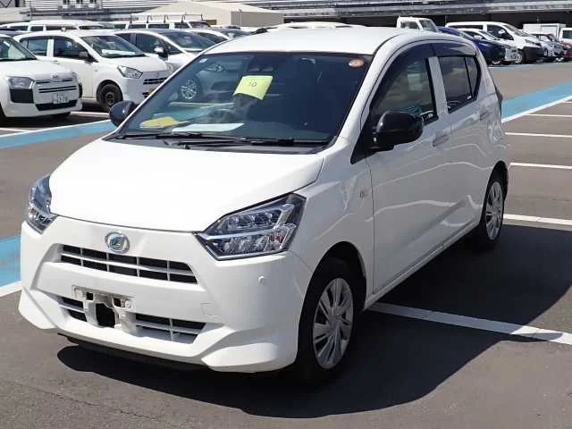 Daihatsu Mira e:S LA350S 2021